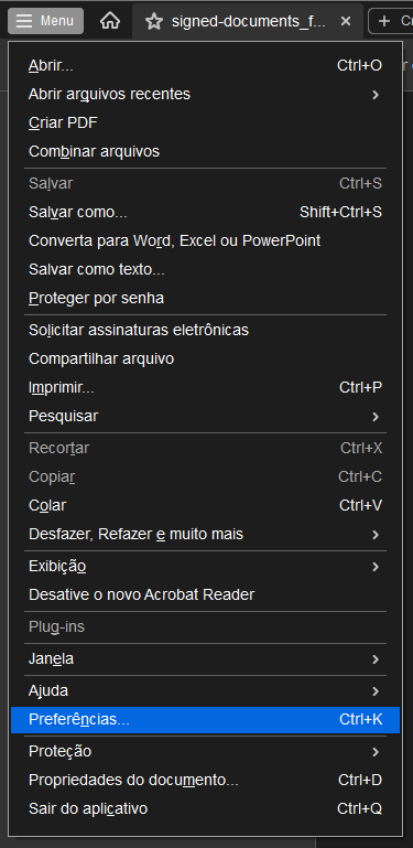 menu do Adobe aberto com a opção Preferências destacada